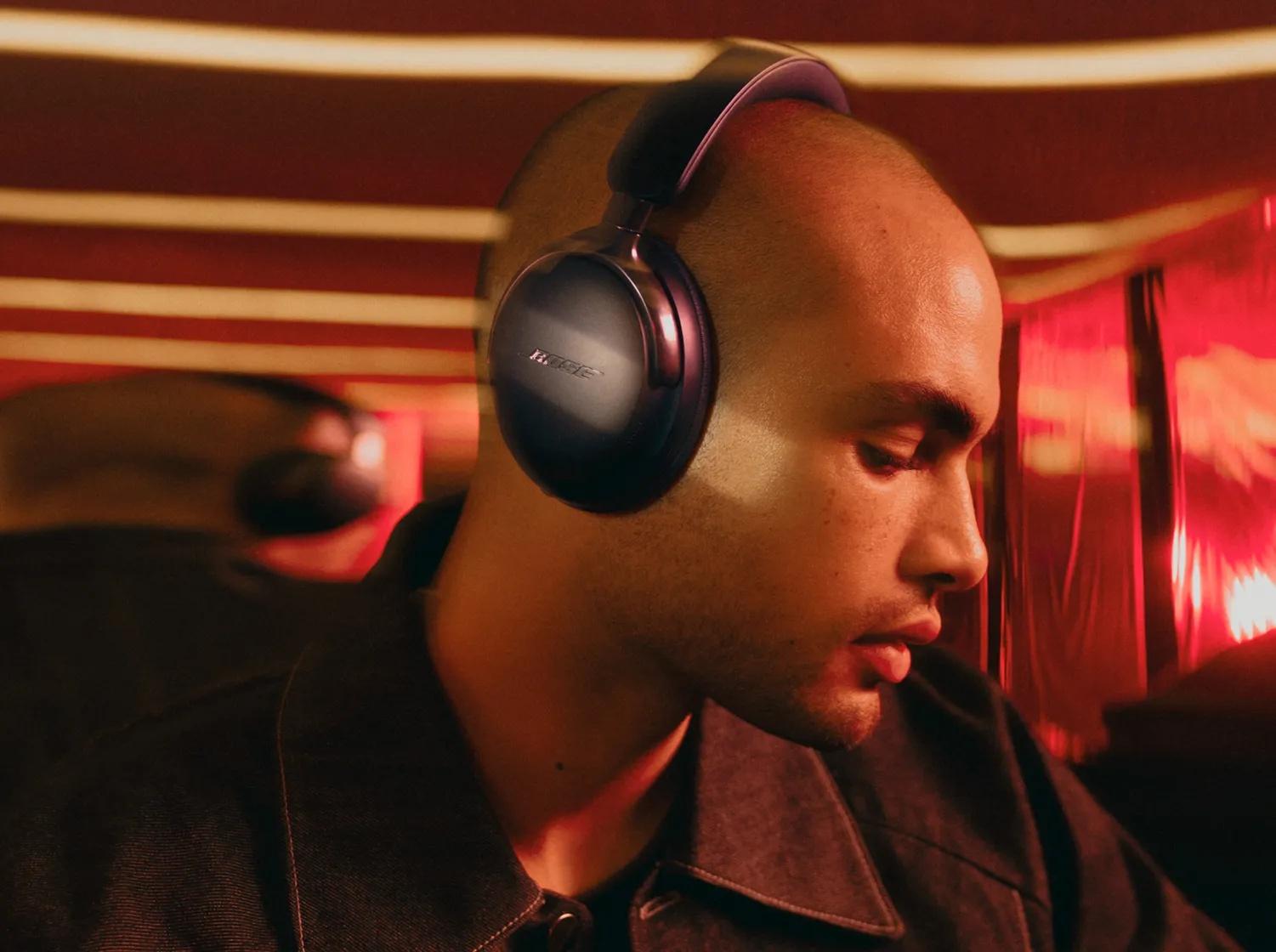 BOSE QuietComfort Ultra 2. Nesil Kulak Üstü Kulaklık, Siyah - görsel 2
