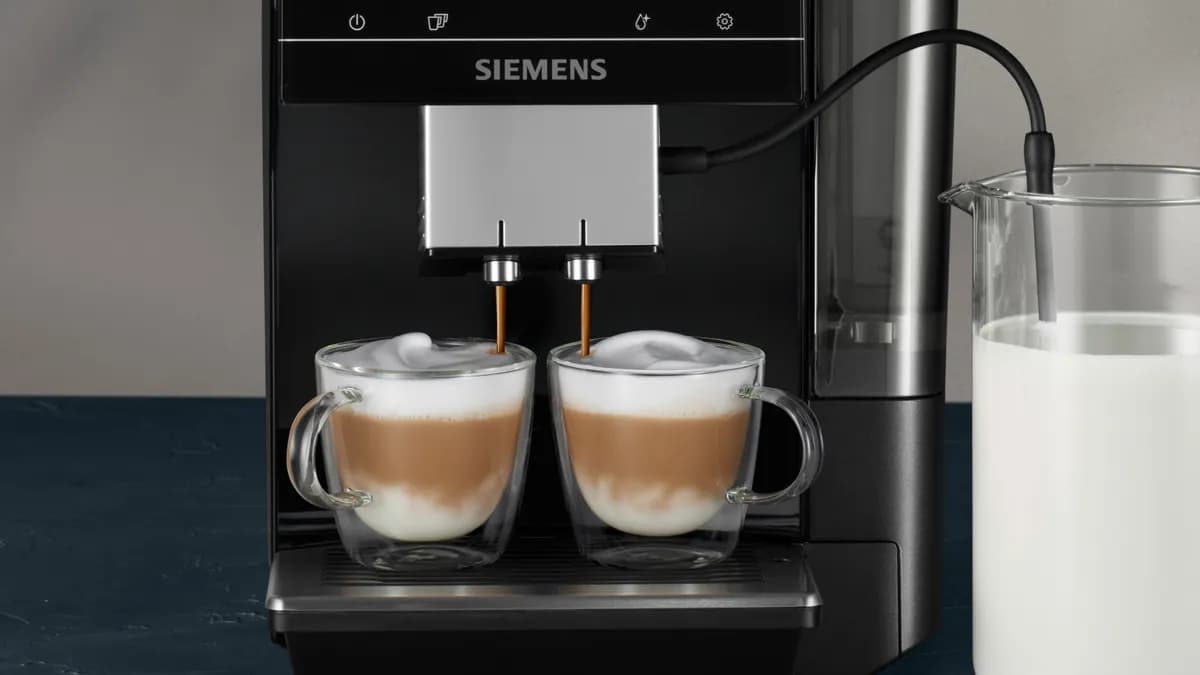 SIEMENS TP713R09 EQ700 classic Tam Otomatik Kahve Makinesi Piyano Siyah - görsel 3